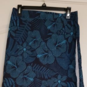 RipSkirt Hawaii Maui Moonlight print, XXL, never worn with tag.length 2